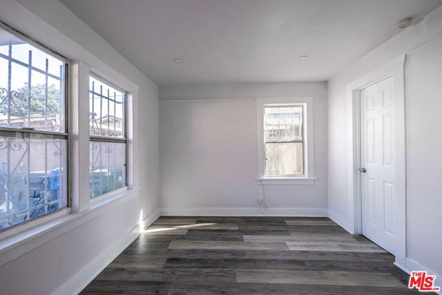 136 W 82nd Street, Los Angeles, CA 90003