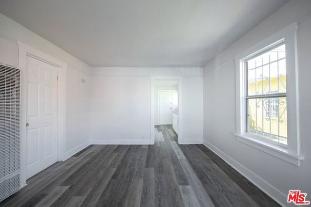 136 W 82nd Street, Los Angeles, CA 90003