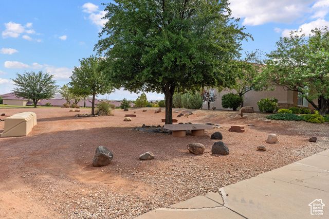 4326 S IRONWOOD DR, St. George, UT 84790