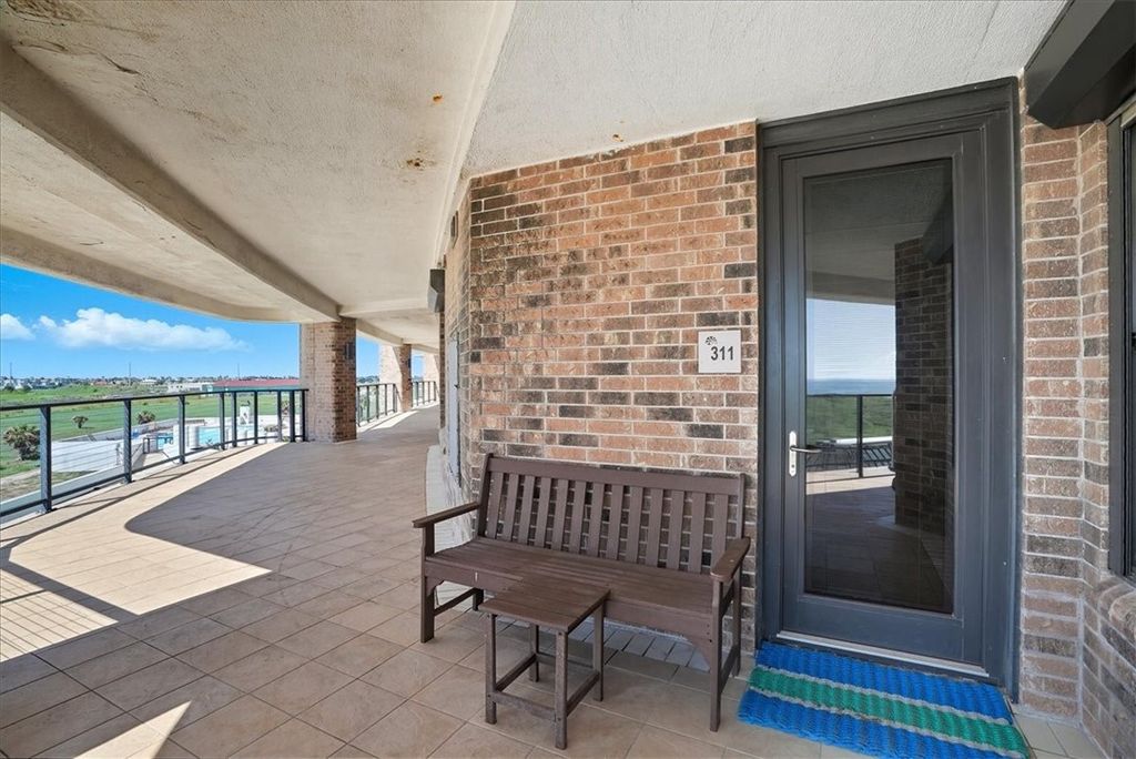 720 Access Rd. 1-A 311, Port Aransas, TX 78373 — photo 2