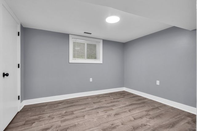 2424 W Hollywood Avenue 3, Chicago, IL 60659