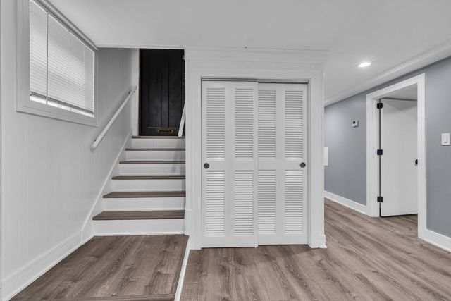 2424 W Hollywood Avenue 3, Chicago, IL 60659