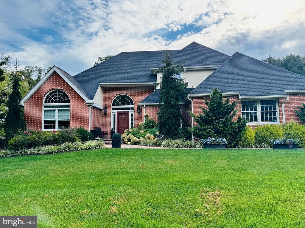 36 GRIST MILL LN, West Grove, PA 19390