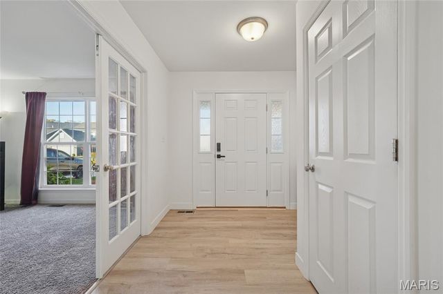 424 Rock Ridge Road, Wentzville, MO 63385