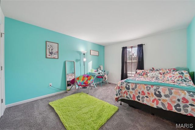 424 Rock Ridge Road, Wentzville, MO 63385