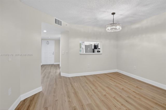 701 SW 142nd Avenue 113S, Pembroke Pines, FL 33027