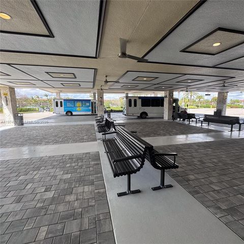 701 SW 142nd Avenue 113S, Pembroke Pines, FL 33027