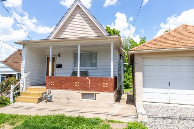 553 Foundry St, Shaler, PA 15215