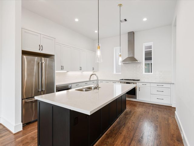 802 Detering Street, Houston, TX 77007