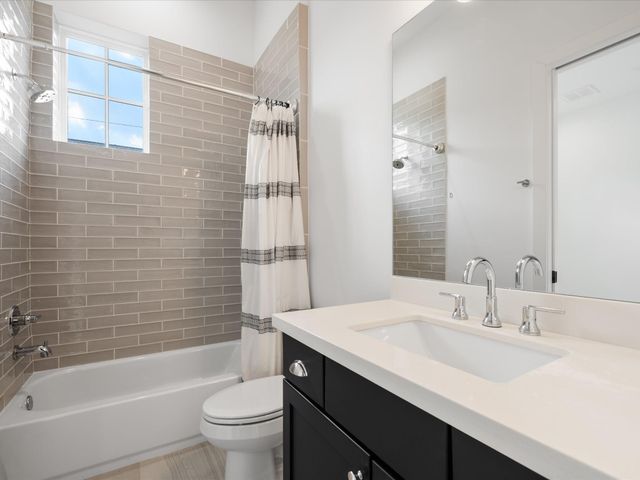 802 Detering Street, Houston, TX 77007