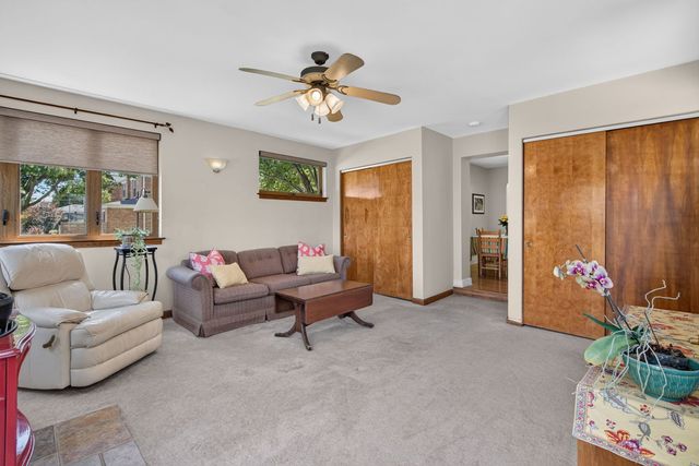 1501 Blanchan Avenue, La Grange Park, IL 60526