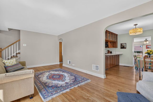 1501 Blanchan Avenue, La Grange Park, IL 60526