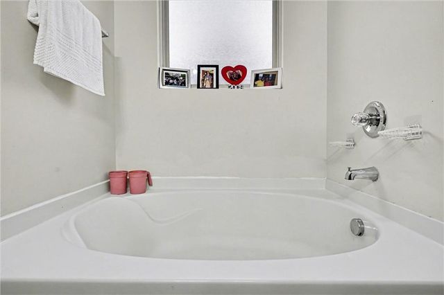 1241 England Terrace, Hampton, GA 30228