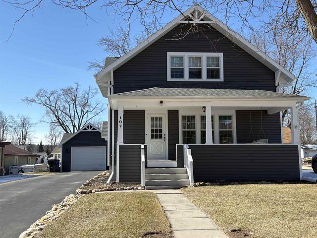 107 S 2ND STREET, Bonduel, WI 54107