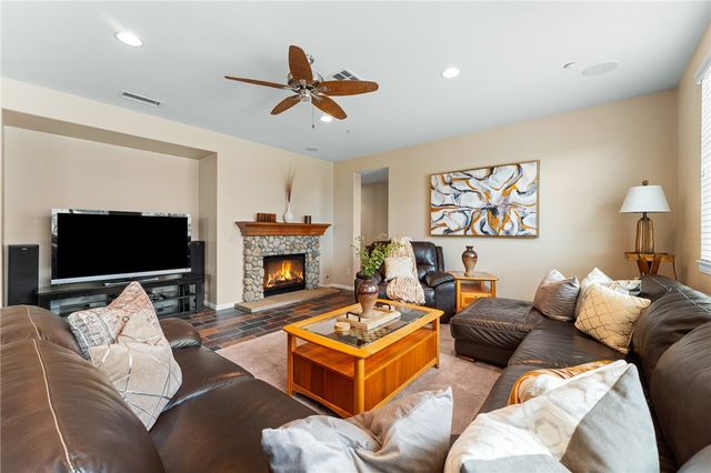 29029 Easton Lane, Highland, CA 92346
