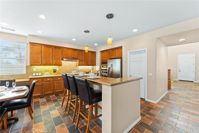 29029 Easton Lane, Highland, CA 92346