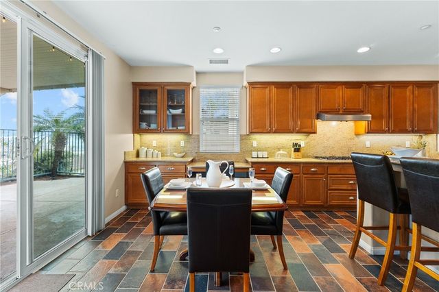 29029 Easton Lane, Highland, CA 92346