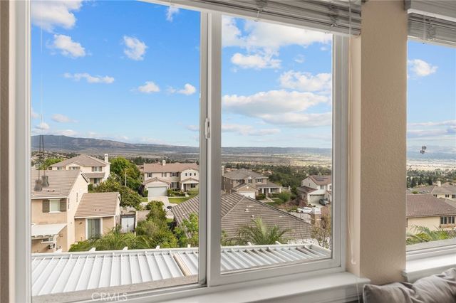 29029 Easton Lane, Highland, CA 92346