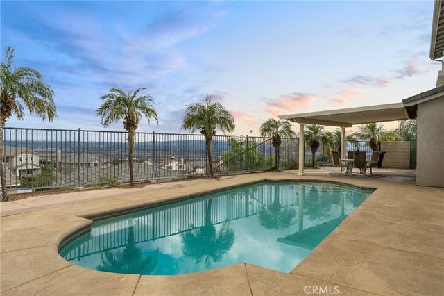 29029 Easton Lane, Highland, CA 92346