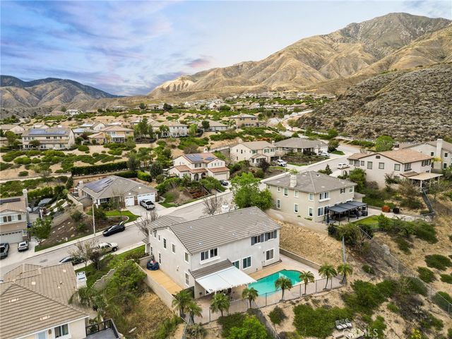 29029 Easton Lane, Highland, CA 92346