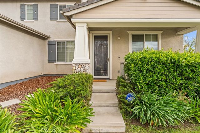 29029 Easton Lane, Highland, CA 92346