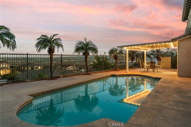 29029 Easton Lane, Highland, CA 92346
