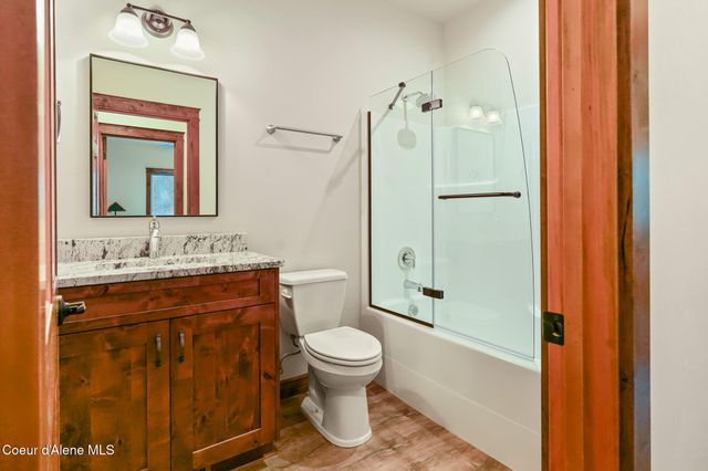 273 Paradise Valley Rd, Bonners Ferry, ID 83805