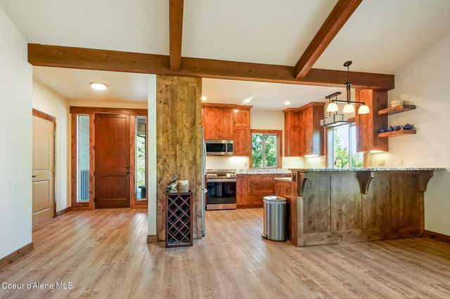 273 Paradise Valley Rd, Bonners Ferry, ID 83805