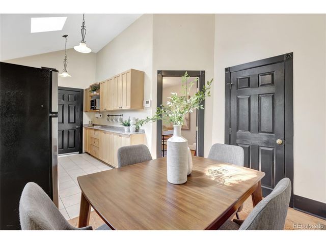 457 Fox St, Denver, CO 80204