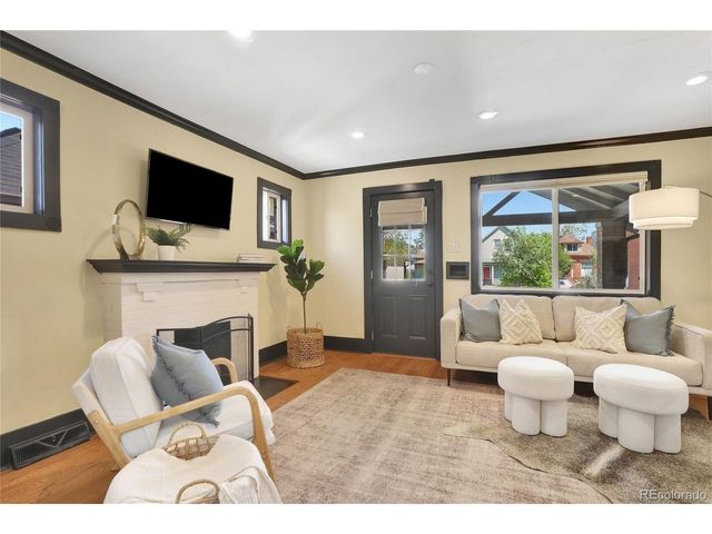 457 Fox St, Denver, CO 80204
