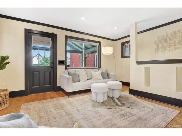 457 Fox St, Denver, CO 80204