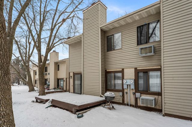 192 Bridlewood Drive, Saint Paul, MN 55119