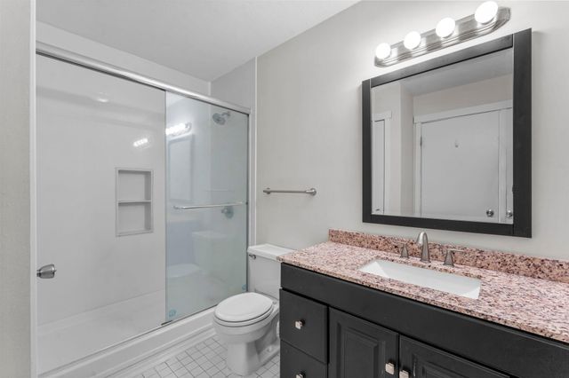 192 Bridlewood Drive, Saint Paul, MN 55119