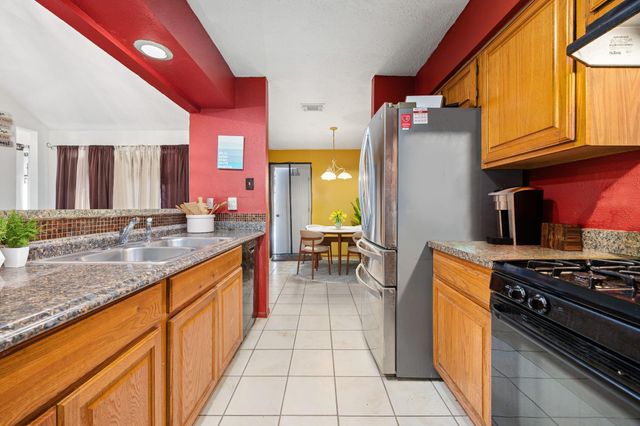 8514 Woodcamp Drive, Houston, TX 77088