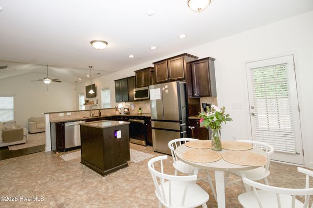 216 Blue Bay Lane, Cameron, NC 28326