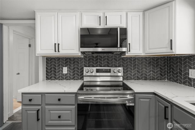 19109 57th Street E, Lake Tapps, WA 98391