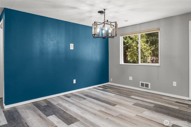 19109 57th Street E, Lake Tapps, WA 98391