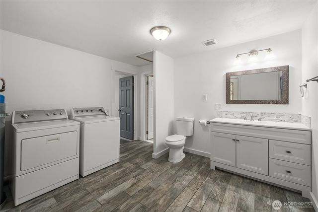 19109 57th Street E, Lake Tapps, WA 98391
