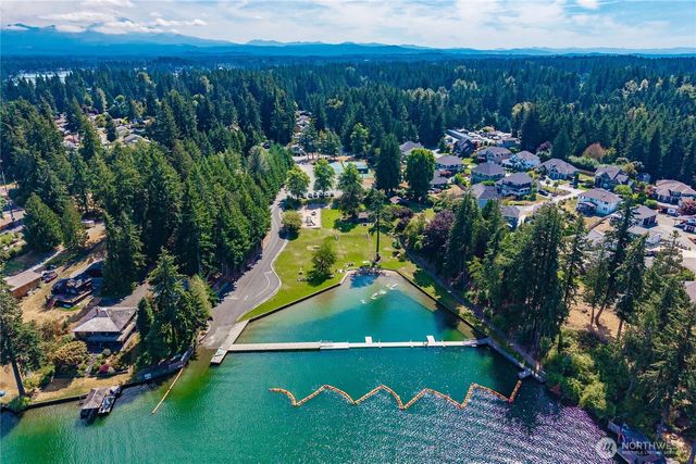 19109 57th Street E, Lake Tapps, WA 98391