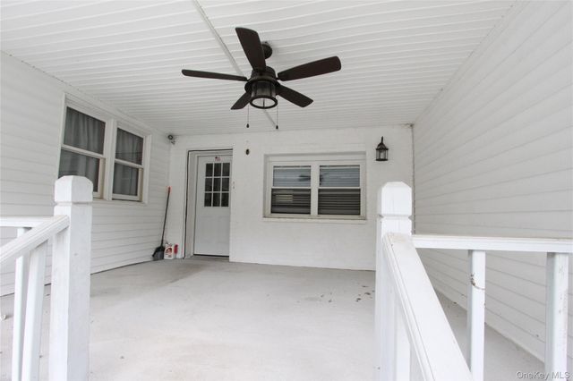 40 Flowerfield Road, Sound Beach, NY 11789