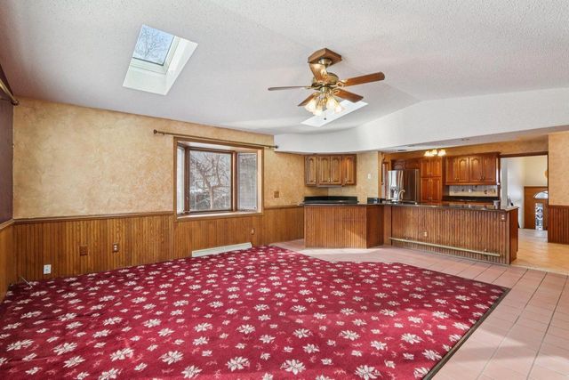 1717 Wicklow Way, Madison, WI 53711