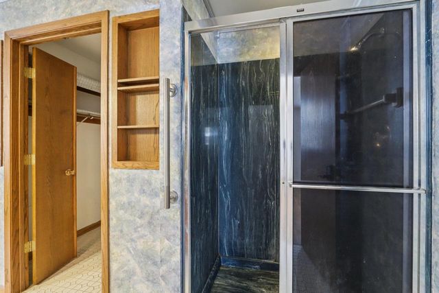 1717 Wicklow Way, Madison, WI 53711