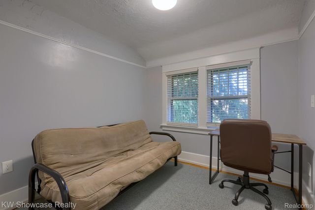 1828 N LAFAYETTE Avenue, Royal Oak, MI 48073