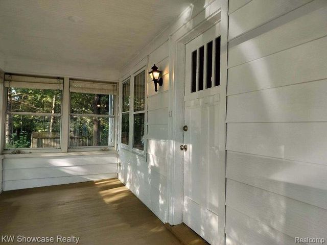 1828 N LAFAYETTE Avenue, Royal Oak, MI 48073