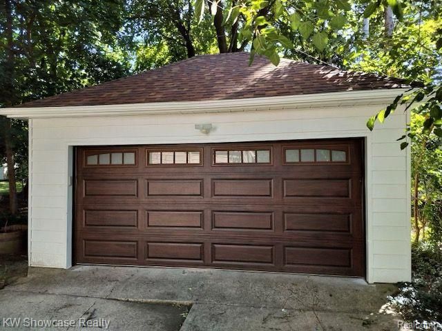 1828 N LAFAYETTE Avenue, Royal Oak, MI 48073