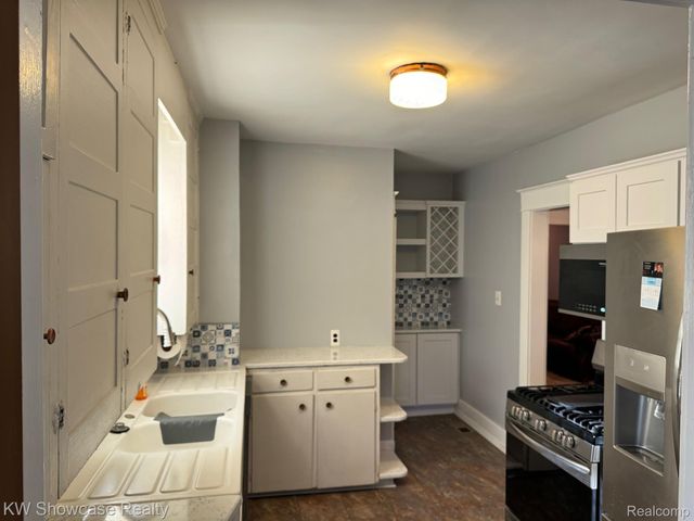 1828 N LAFAYETTE Avenue, Royal Oak, MI 48073