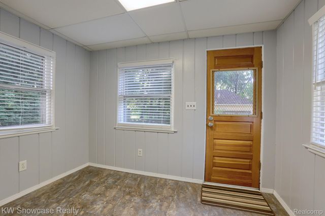 1828 N LAFAYETTE Avenue, Royal Oak, MI 48073