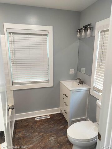 1828 N LAFAYETTE Avenue, Royal Oak, MI 48073