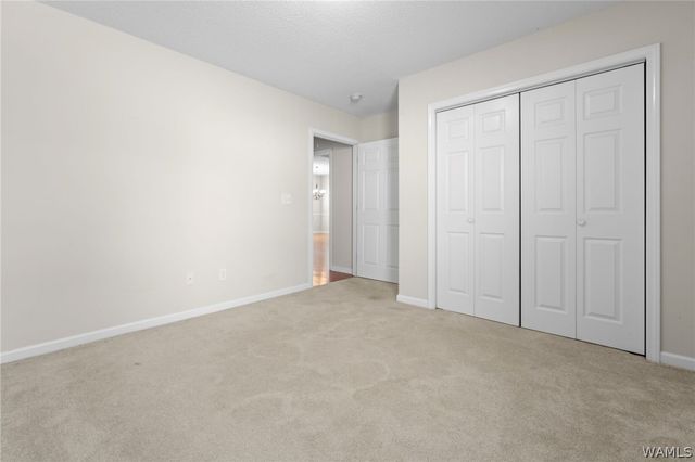 2305 Cross Creek, Tuscaloosa, AL 35404