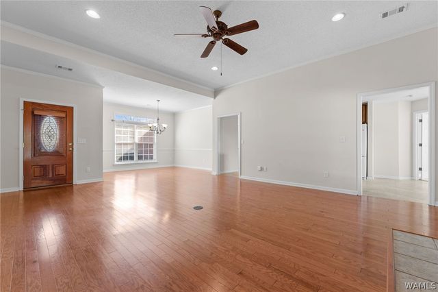 2305 Cross Creek, Tuscaloosa, AL 35404